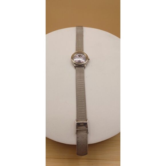 GUESS Women's Blue Face "WORKING" Watch Silver Tone Mesh Strap Stainless Steel - Picture 7 of 11